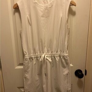 Calia by Carrie Underwood Cream Sleeveless Dress w/ Pockets Sz S